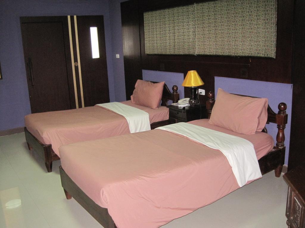 The Wing Design Hotel Bangkok Pokoj fotografie